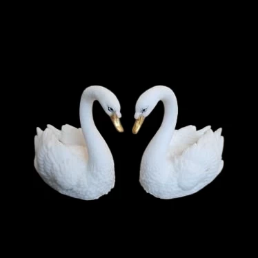Marble Dust Swans Pair In 9 Inch