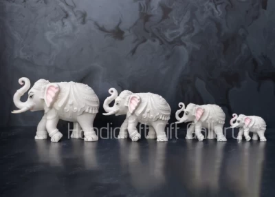 Marble Dust Family Set Elephants White