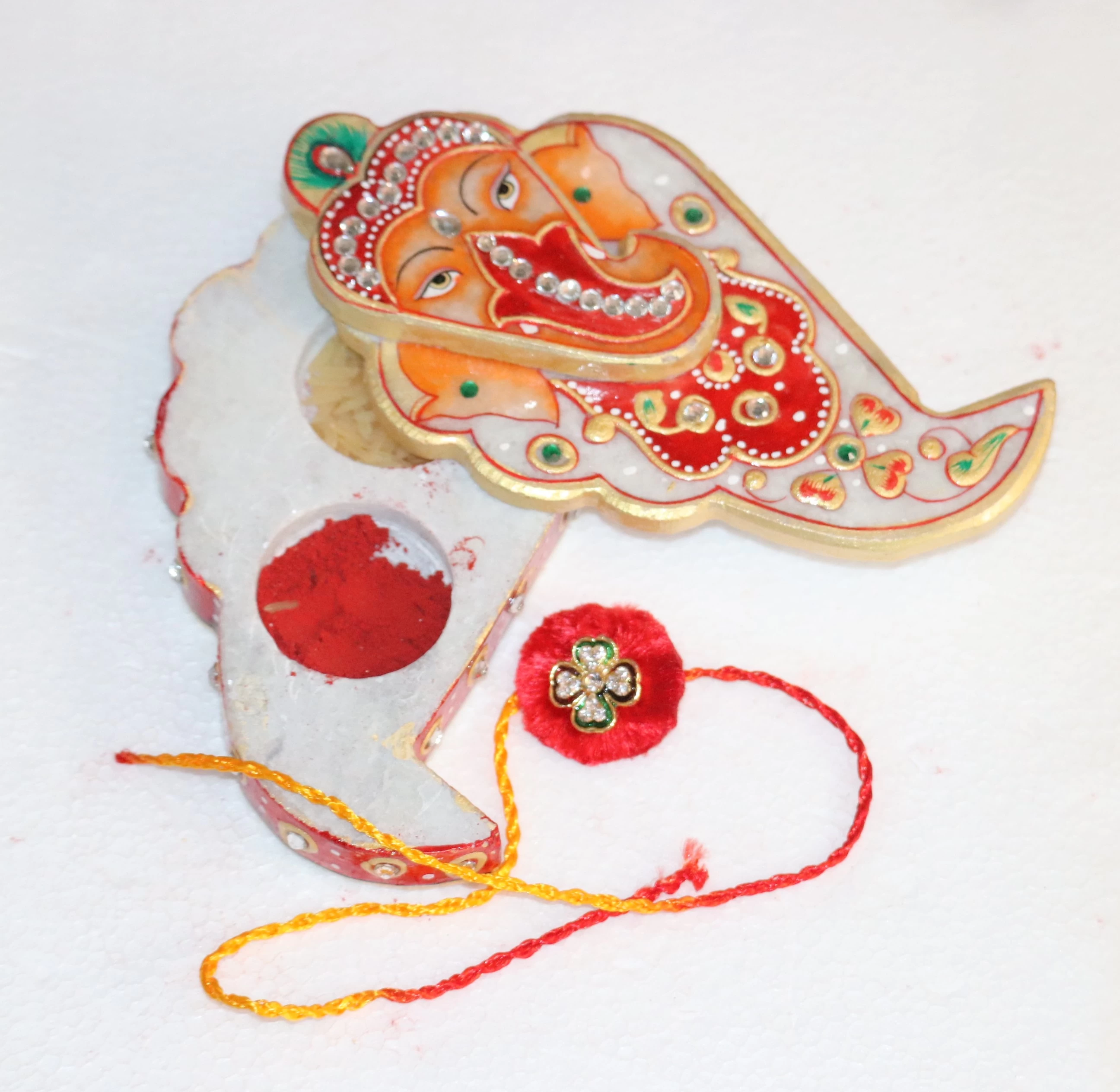 Marble Ganesh Roli Moli Chopra